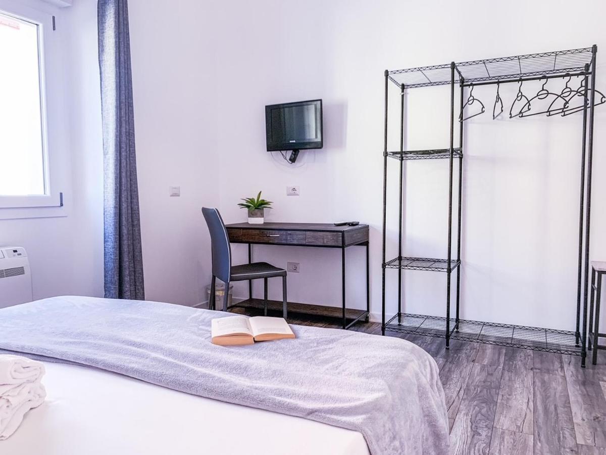 Bb 26 Olbia Bed and Breakfast Εξωτερικό φωτογραφία