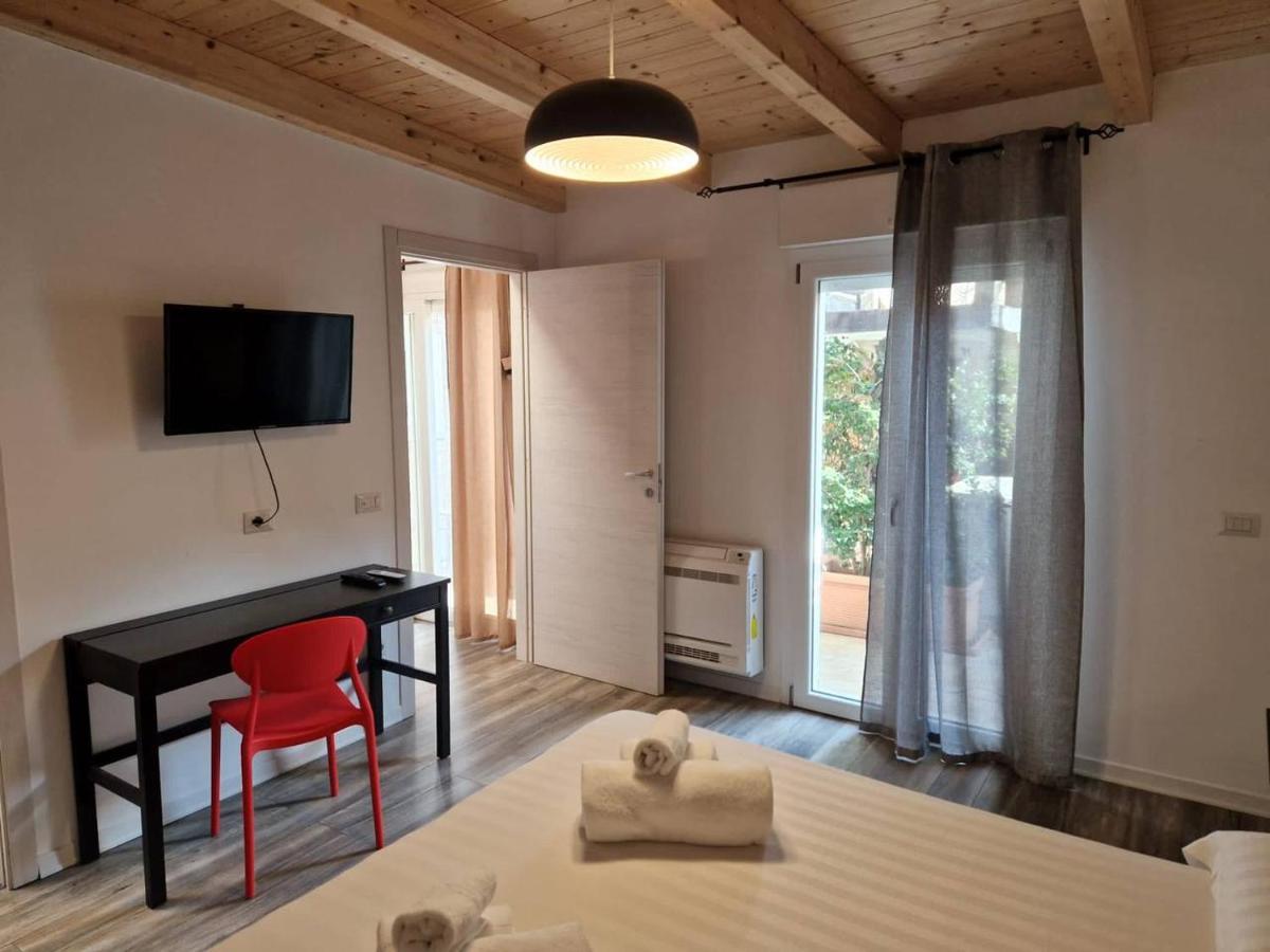 Bb 26 Olbia Bed and Breakfast Εξωτερικό φωτογραφία